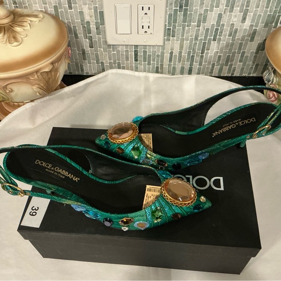 Dolce & Gabbana Emerald Green Embellished Heels - Picture 5 of 8